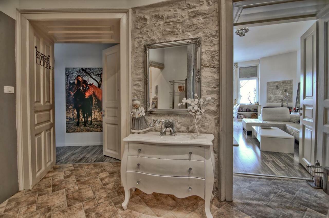 Luxury With Sea View Διαμέρισμα Πούλα Εξωτερικό φωτογραφία